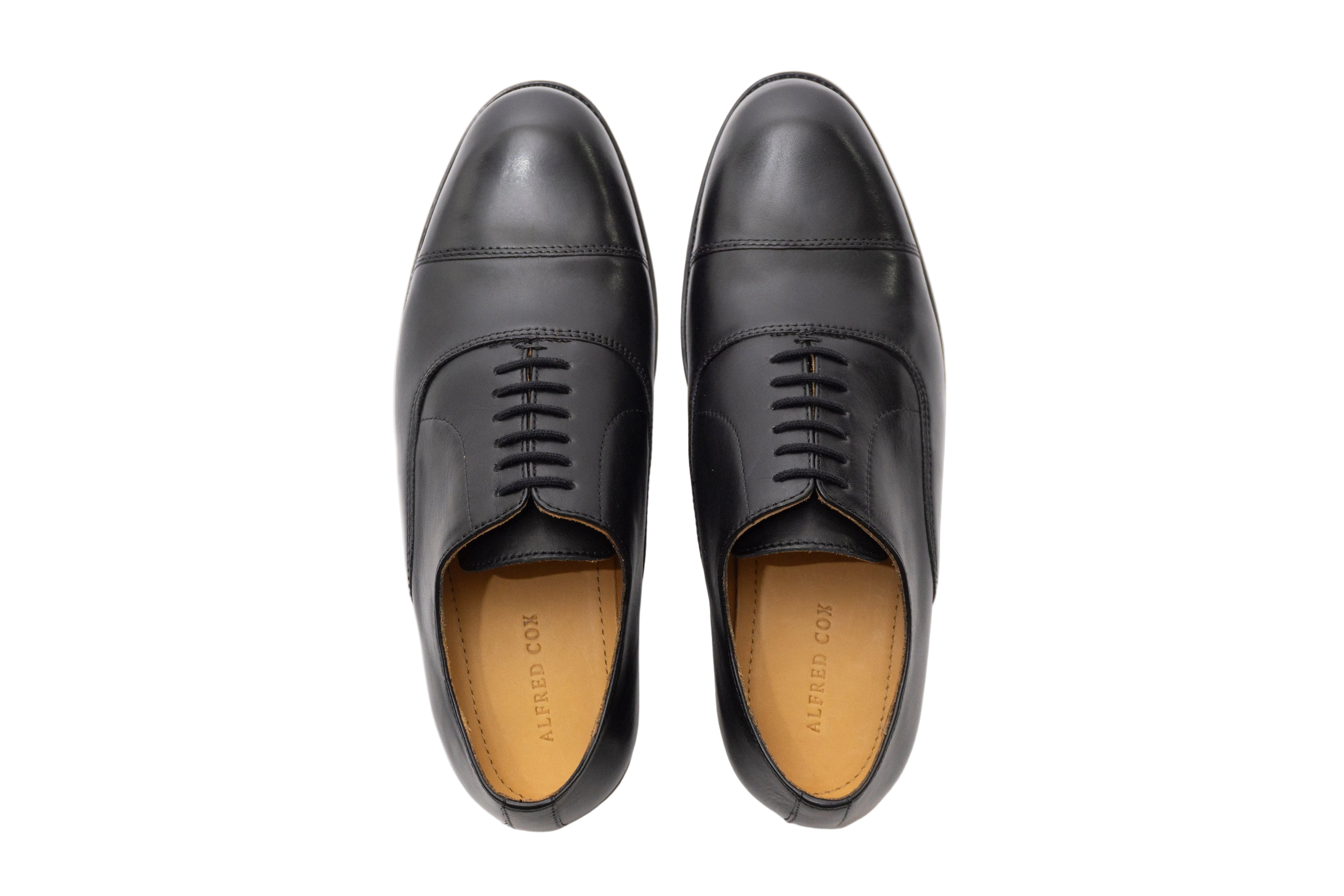 Round toe Oxford Straight Tip Black