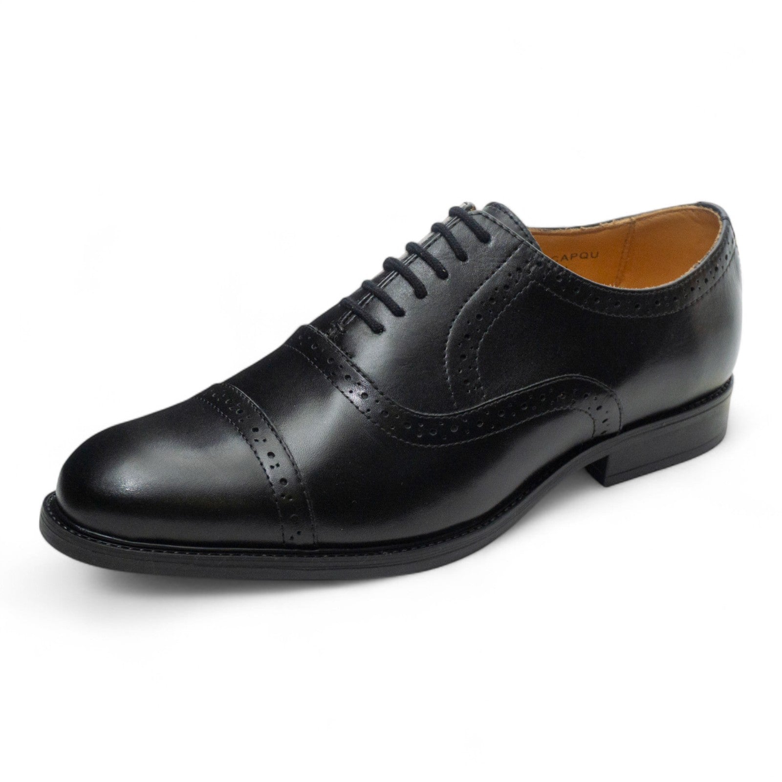 Round toe Oxford Quarter Brogue Black